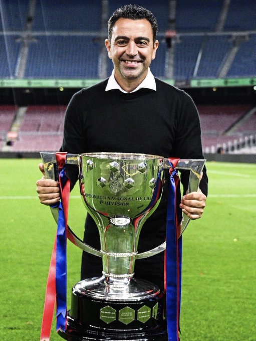 Xavi changes his mind, to remain at Barcelona