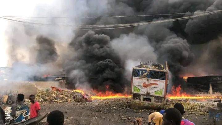 50-arrested in Alimosho Lagos for setting market on Fire