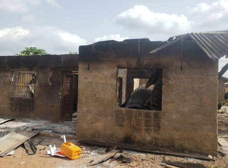 Islamic man allegedly burns down his wife’s house after she refuseed to join late night prayers