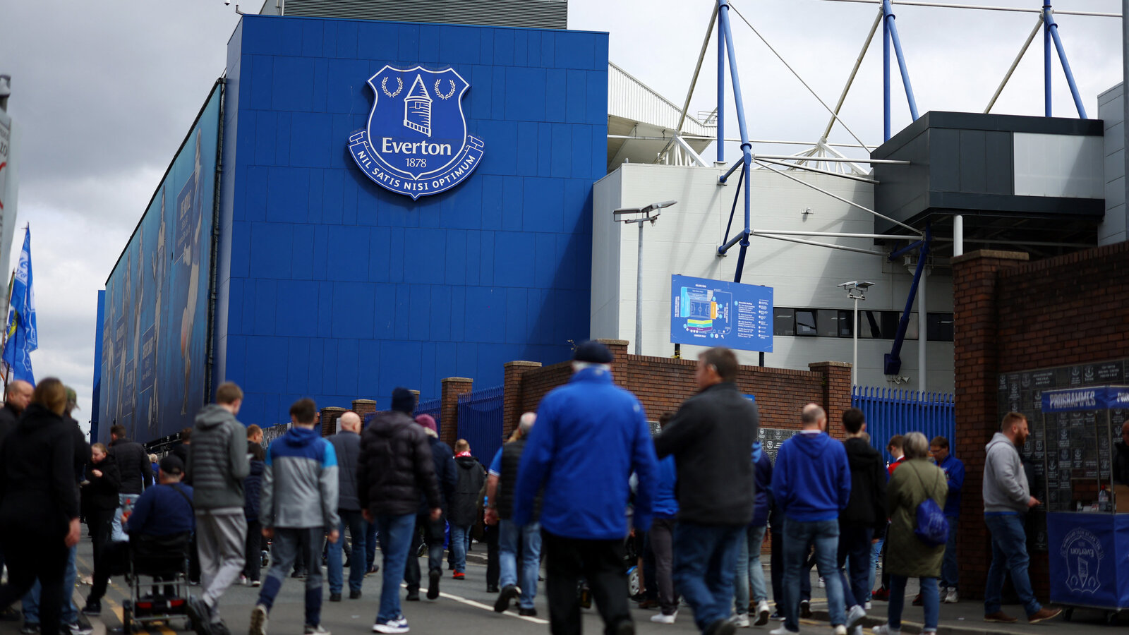 World's tenth richest man tipped to buy Everton