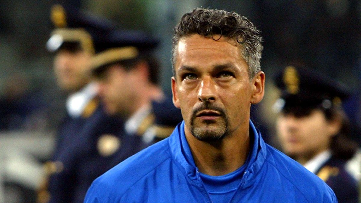 Roberto Baggio injured in home robbery incident