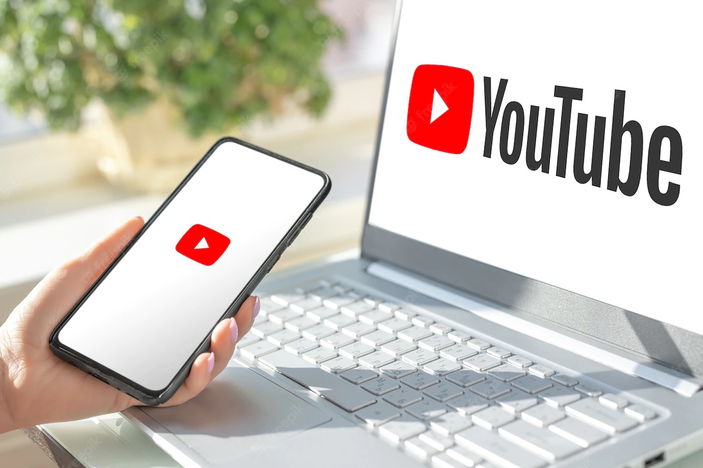 YouTube launches viewer notes to tackle misinformation