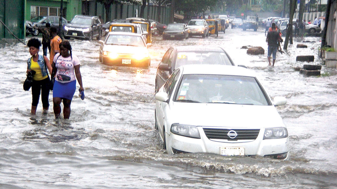 Workers lament persistent rainfall causing gridlock, flooding in Lagos