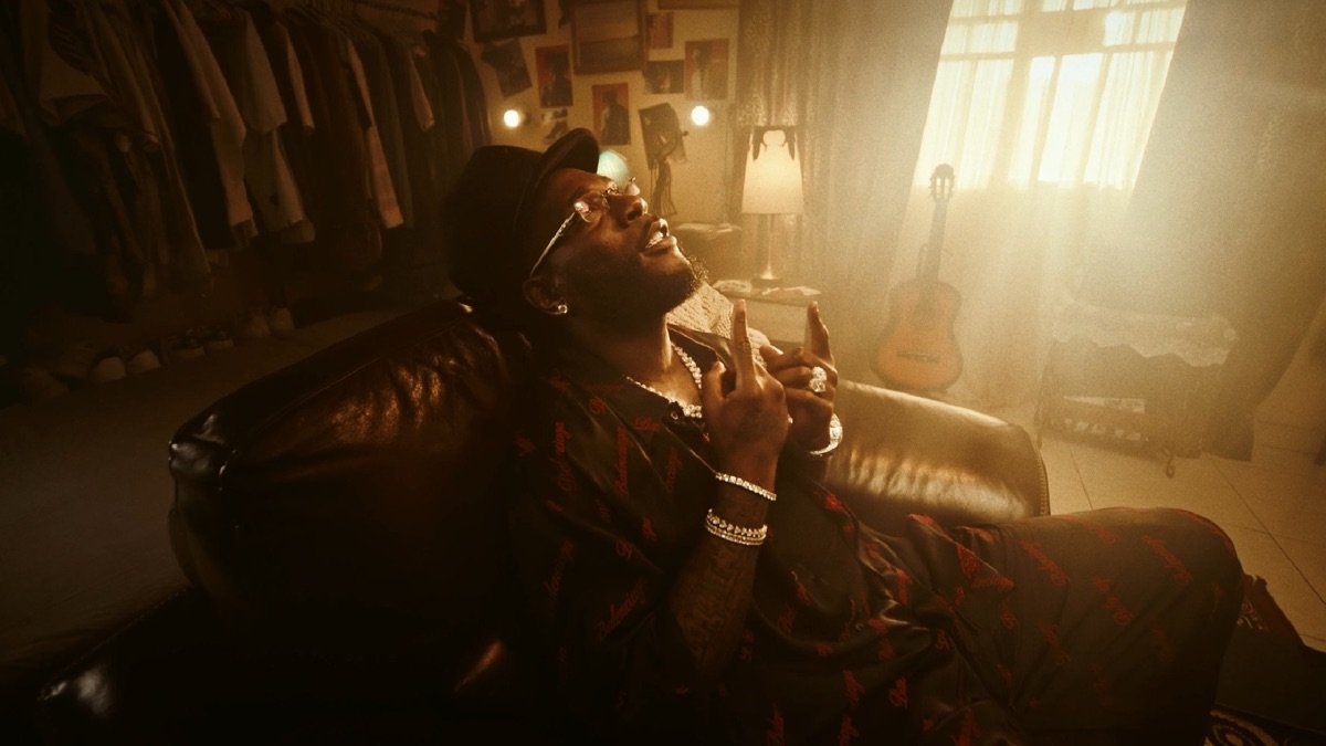 Burna Boy sets new Spotify Record for opening day streams with “Higher”