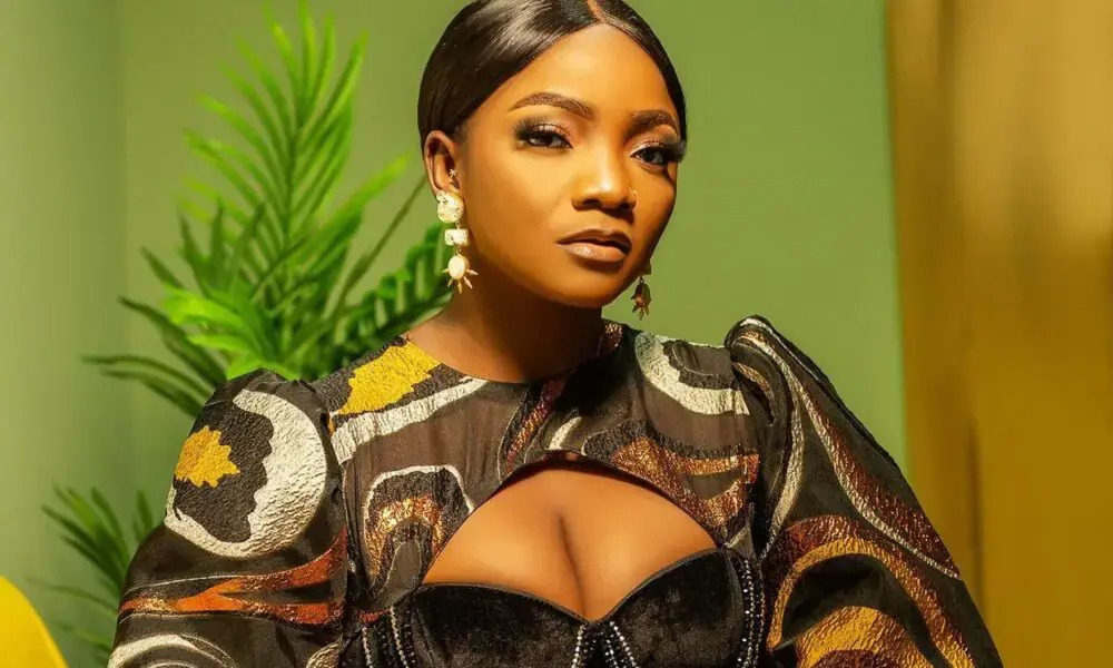Simi causes reactions as she reveals she doesn't listen to aAny Artist’s songs [Video]
