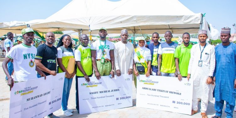 Unity Bank empowers 400 new University graduates, invests over N100 Million in corpreneurhip challenge