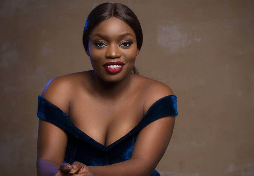 Bisola Aiyeola reacts to engagement rumours