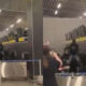 Angry traveller destroys American airlines counter over plane ticket (Video)