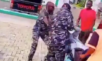 Policemen assault physically challenged man during protest in Bauchi State (Video)