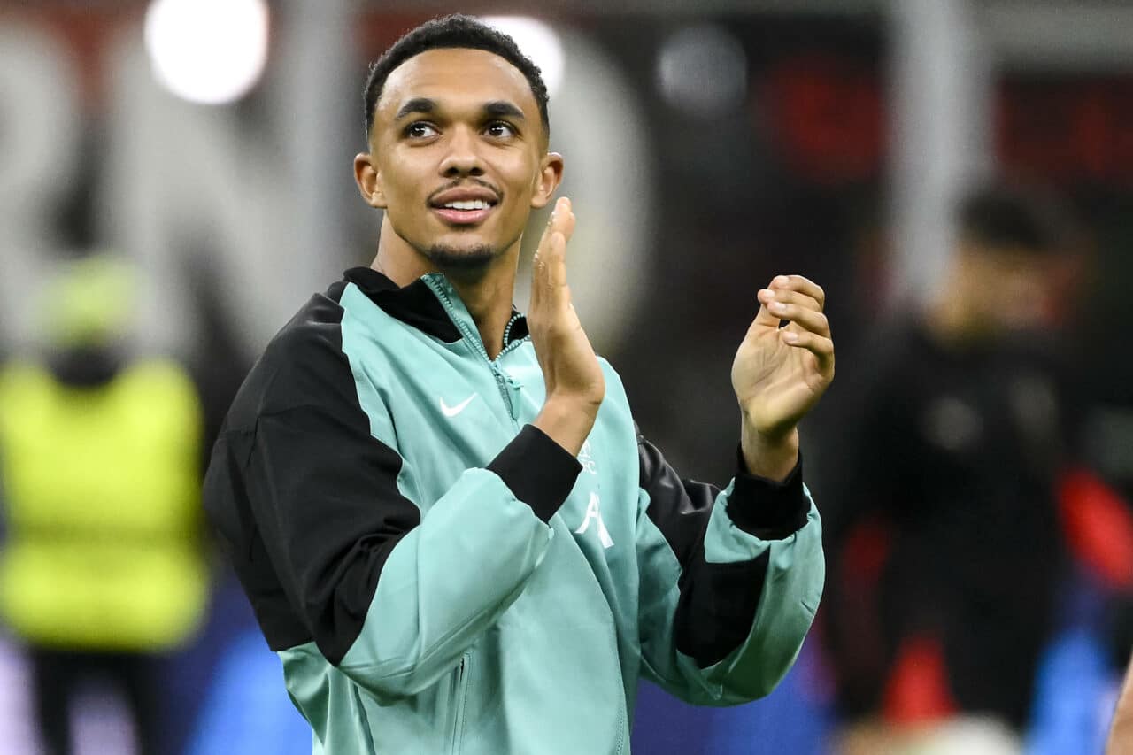 Trent Alexander-Arnold makes €100m bid to buy top European club