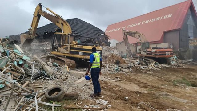 JUST IN: 40 persons trapped in Abuja building collapse