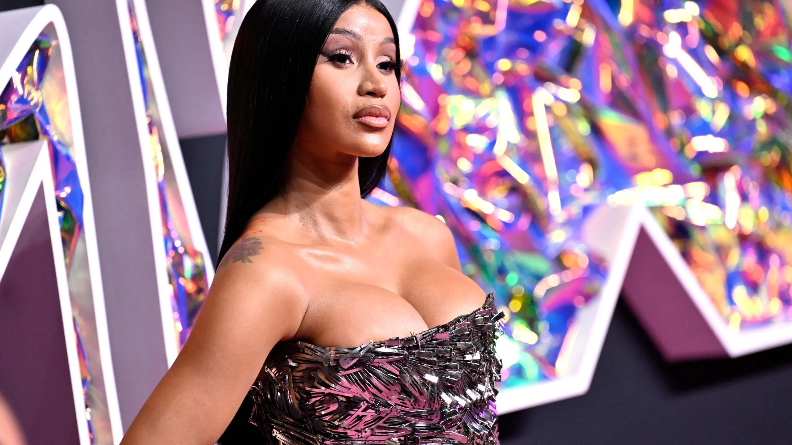 Why Men no longer prefer 'attractive' Women — Cardi B